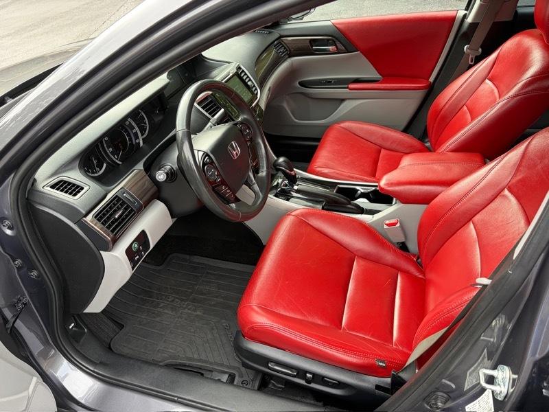 Honda Accord Touring V6 Sedan 6-Spd AT 2017