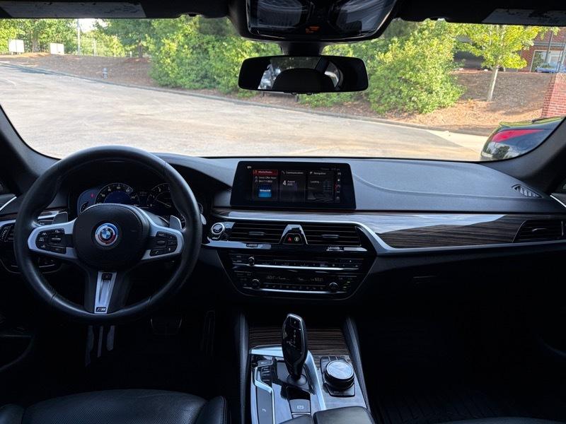 BMW 5-Series M550i xDrive 2018