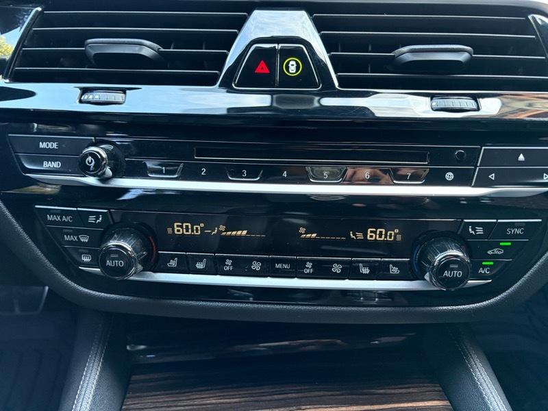 BMW 5-Series M550i xDrive 2018