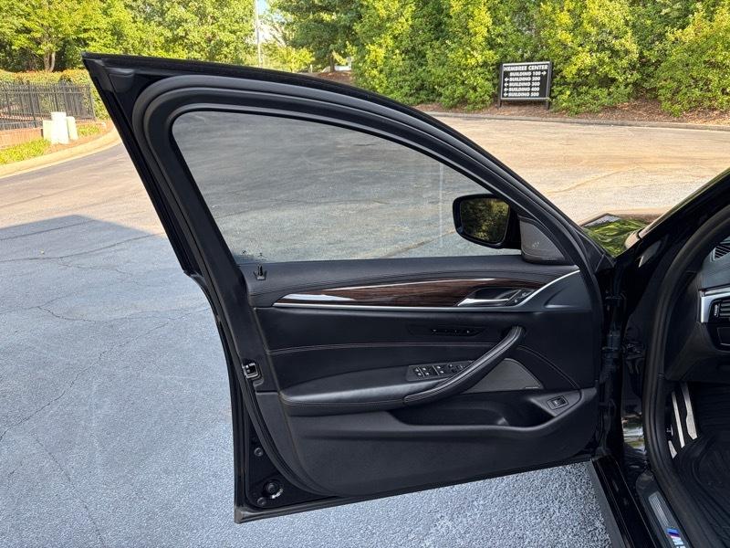 BMW 5-Series M550i xDrive 2018