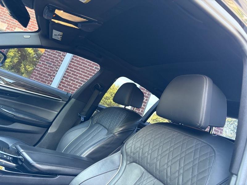 BMW 5-Series M550i xDrive 2018