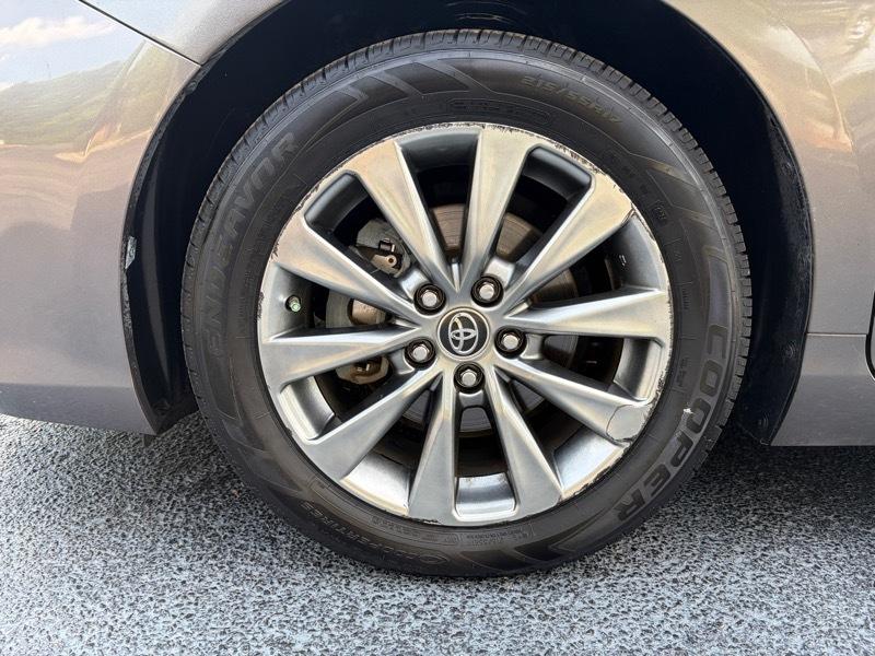 Toyota Camry Hybrid XLE 2015