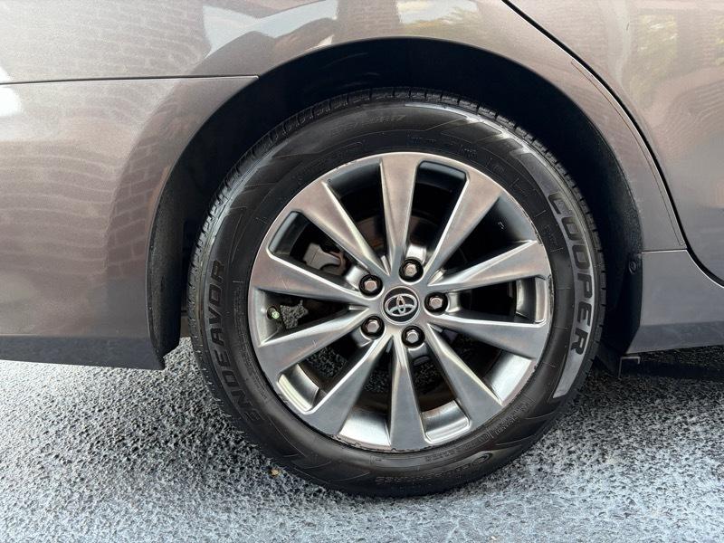 Toyota Camry Hybrid XLE 2015