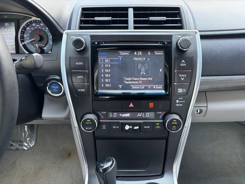 Toyota Camry Hybrid XLE 2015