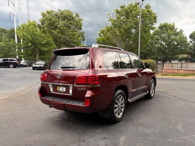 Lexus LX 570 Sport Utility 2011