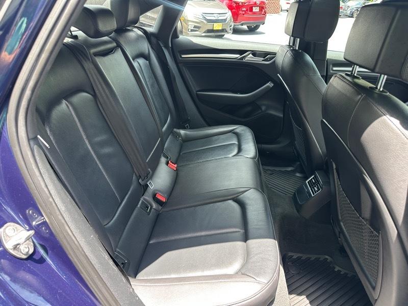 Audi A3 2.0T Premium Plus quattro S tronic 2017