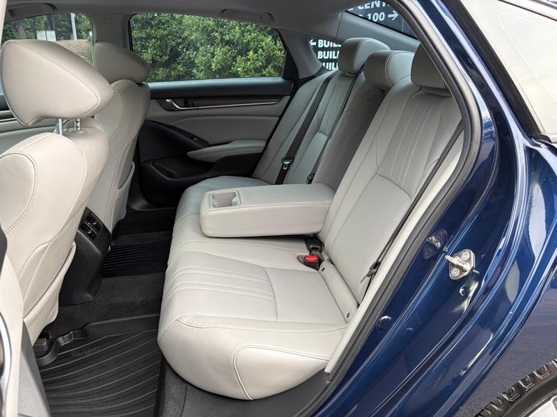 Honda Accord Hybrid Touring 2019