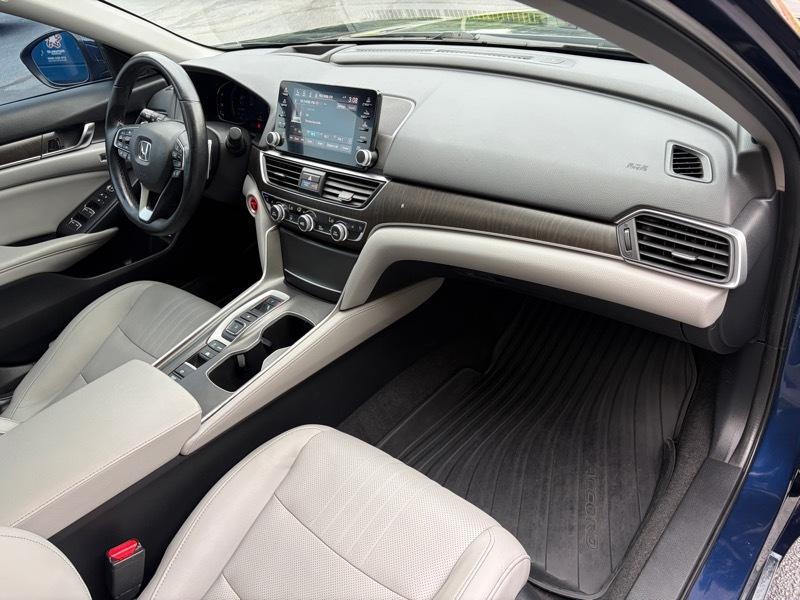 Honda Accord Hybrid Touring 2019