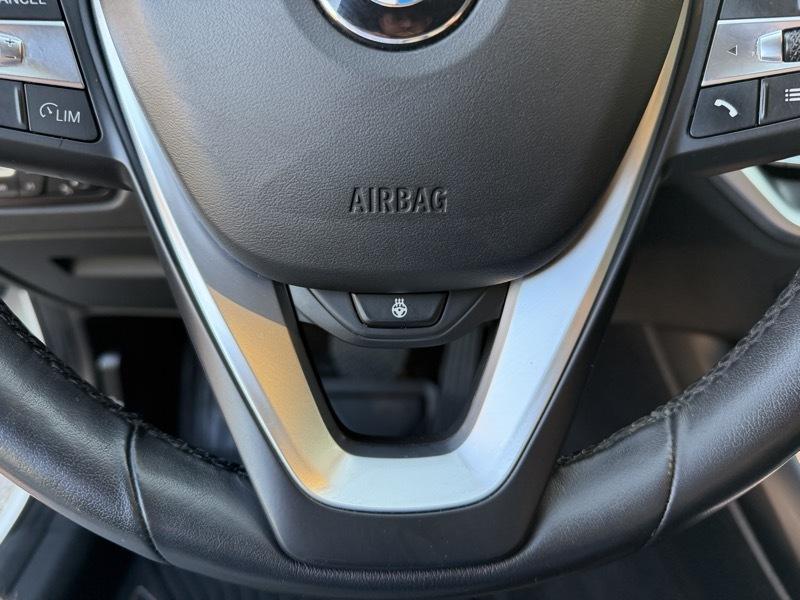 BMW 3-Series 330i xDrive 2019