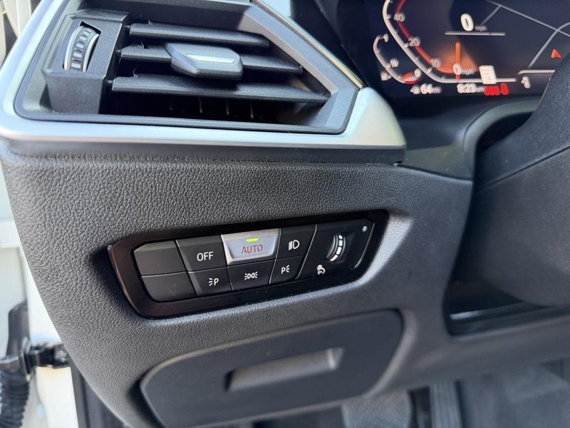 BMW 3-Series 330i xDrive 2019