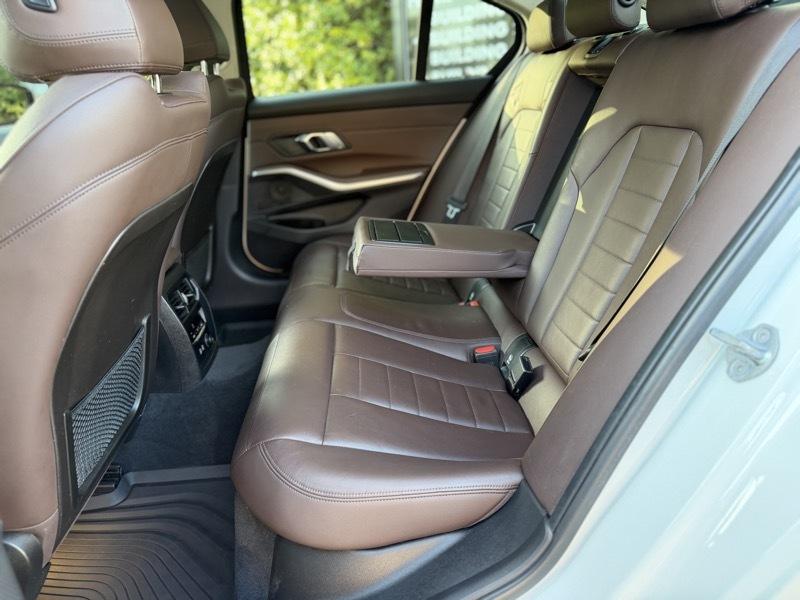 BMW 3-Series 330i xDrive 2019