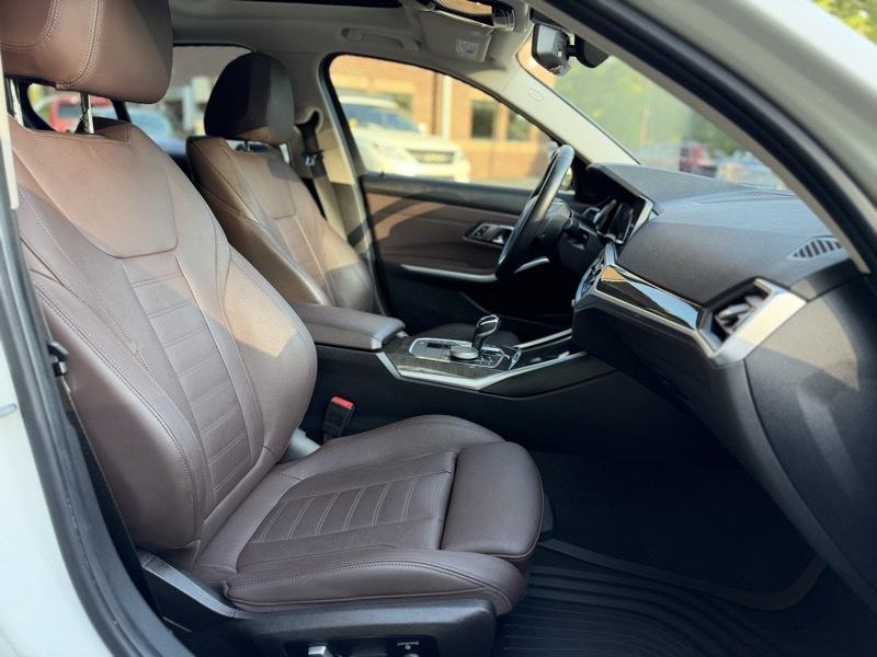 BMW 3-Series 330i xDrive 2019