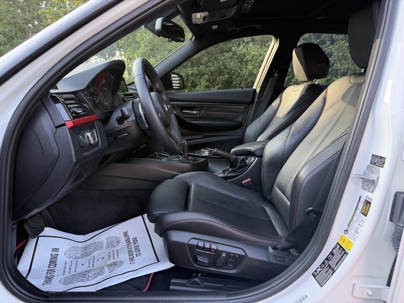 BMW 3-Series 335i xDrive Sedan 2014