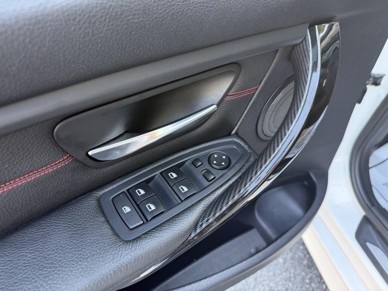 BMW 3-Series 335i xDrive Sedan 2014