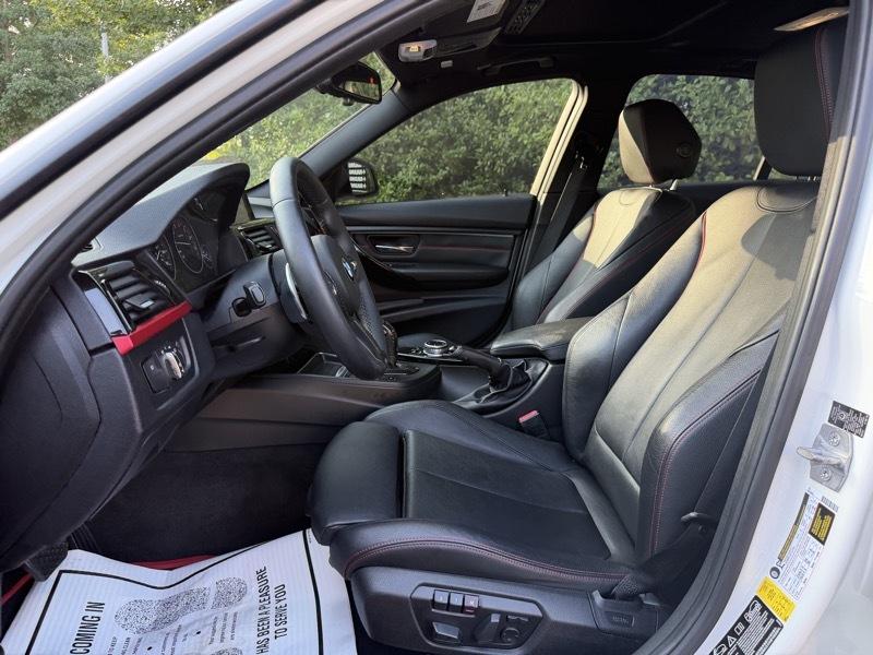 BMW 3-Series 335i xDrive Sedan 2014