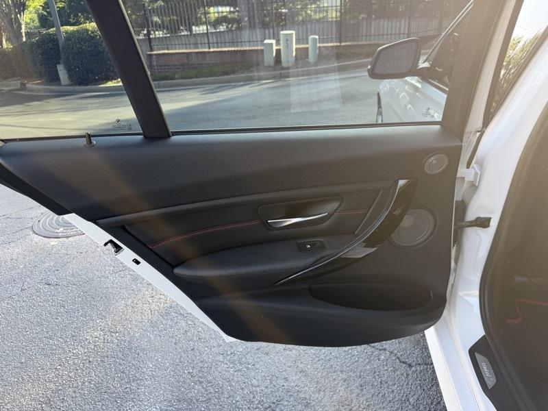 BMW 3-Series 335i xDrive Sedan 2014