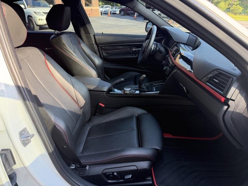 BMW 3-Series 335i xDrive Sedan 2014