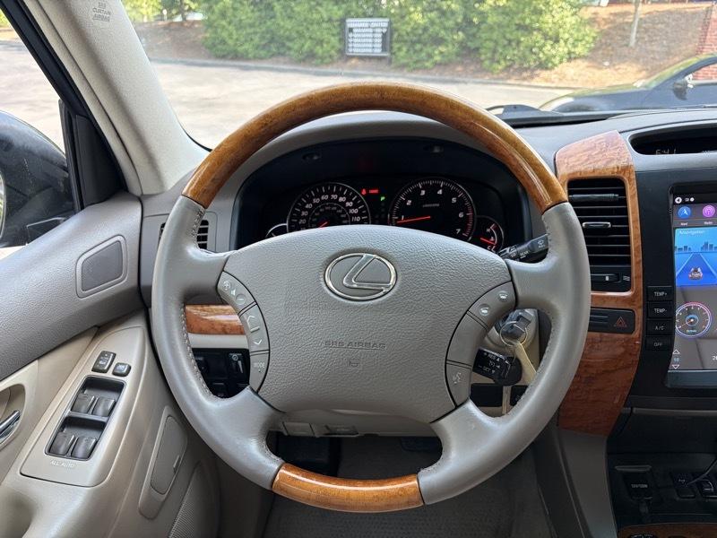 Lexus GX 470 Sport Utility 2005