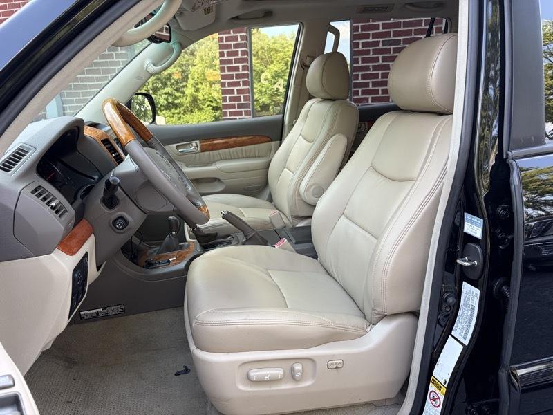Lexus GX 470 Sport Utility 2005