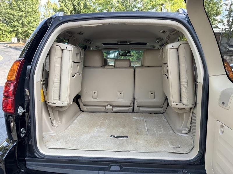 Lexus GX 470 Sport Utility 2005