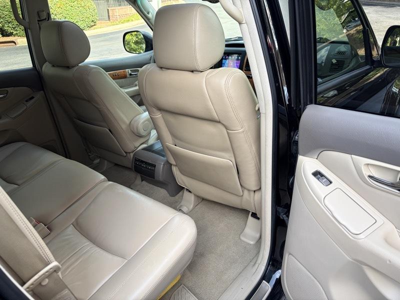Lexus GX 470 Sport Utility 2005