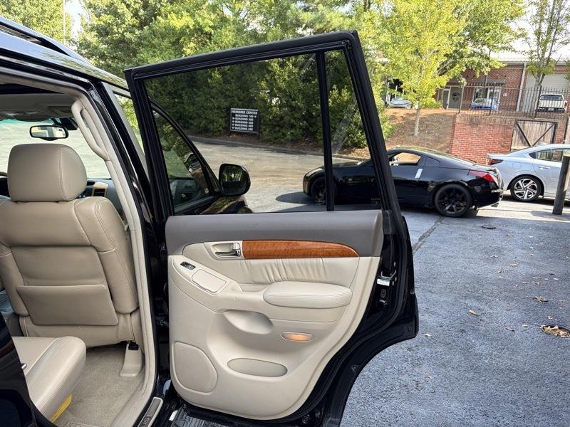 Lexus GX 470 Sport Utility 2005