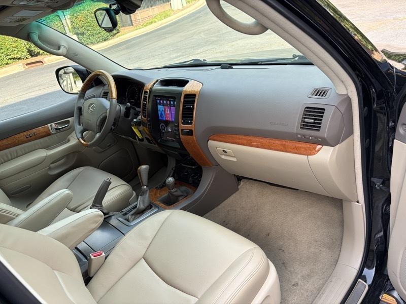 Lexus GX 470 Sport Utility 2005