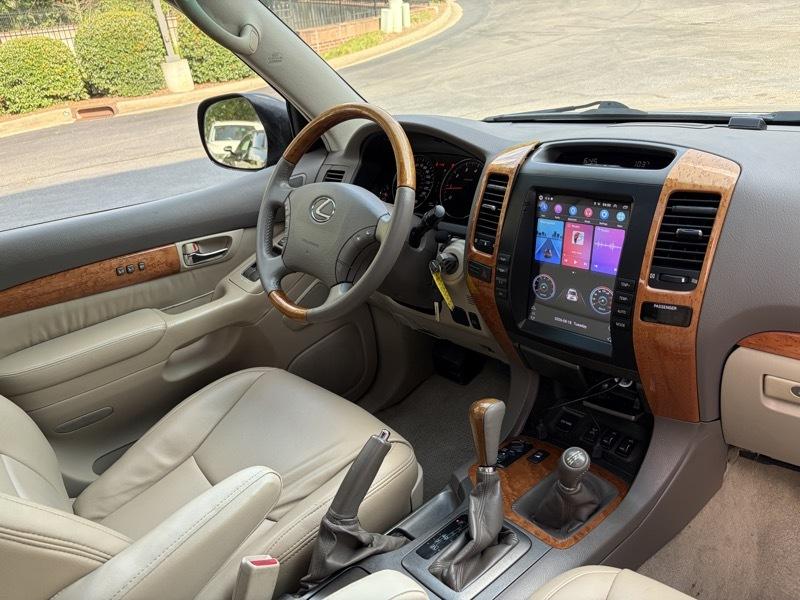 Lexus GX 470 Sport Utility 2005