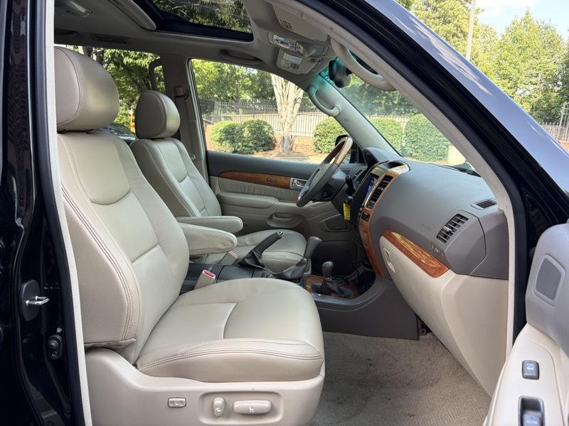 Lexus GX 470 Sport Utility 2005