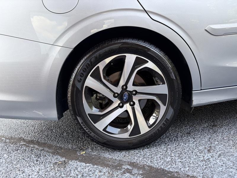 Subaru Legacy Limited 2020