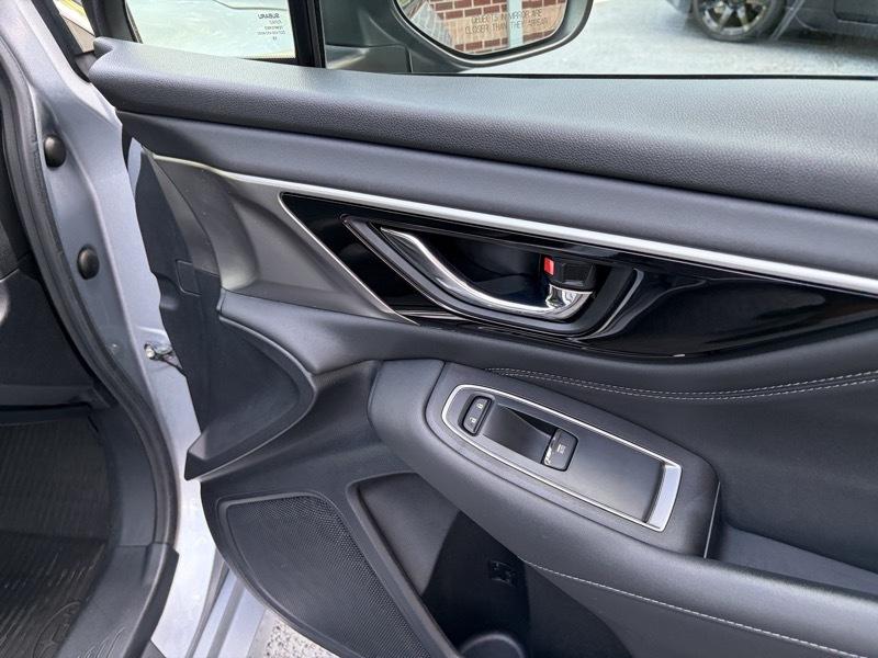 Subaru Legacy Limited 2020