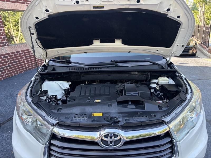 Toyota Highlander Limited FWD V6 2015