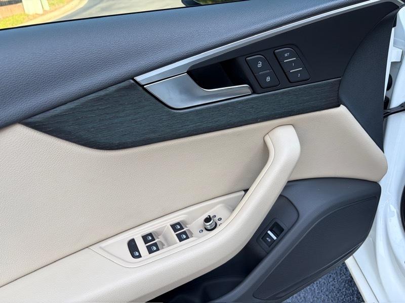 Audi A4 2.0T Premium Sedan 2018