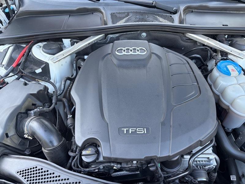 Audi A4 2.0T Premium Sedan 2018