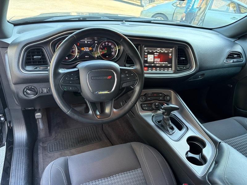 Dodge Challenger SXT 2018
