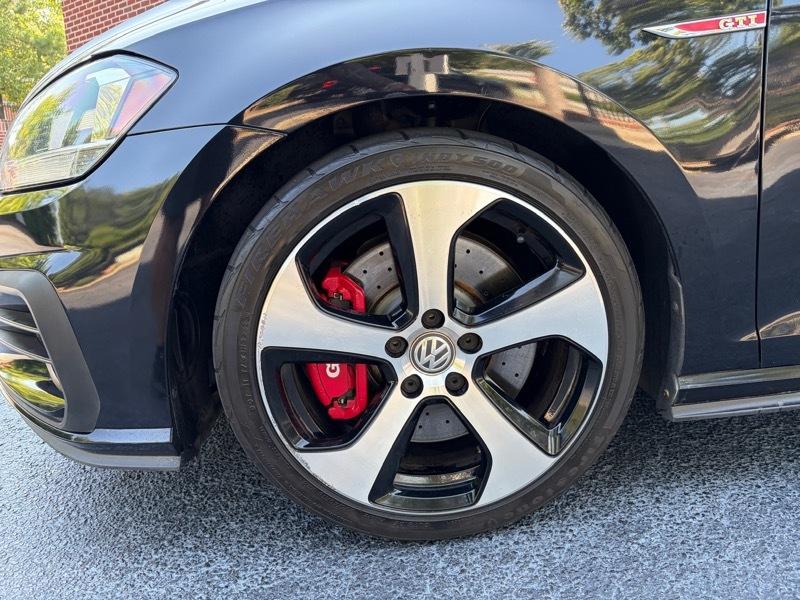 Volkswagen Golf GTI S 6M 2019