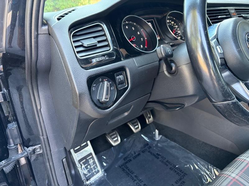 Volkswagen Golf GTI S 6M 2019