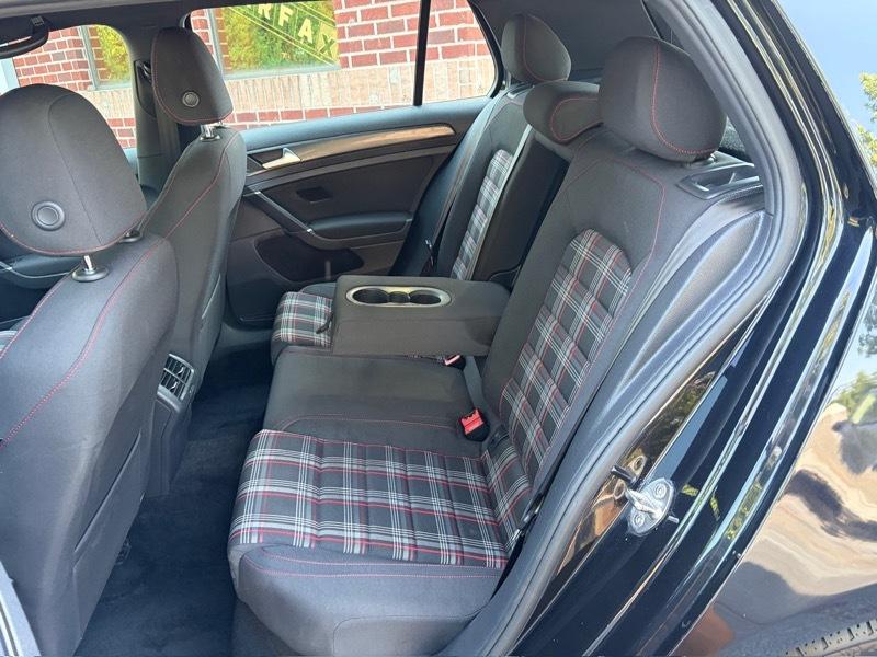 Volkswagen Golf GTI S 6M 2019