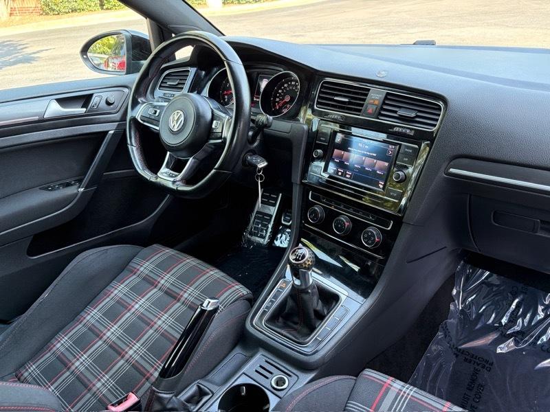 Volkswagen Golf GTI S 6M 2019