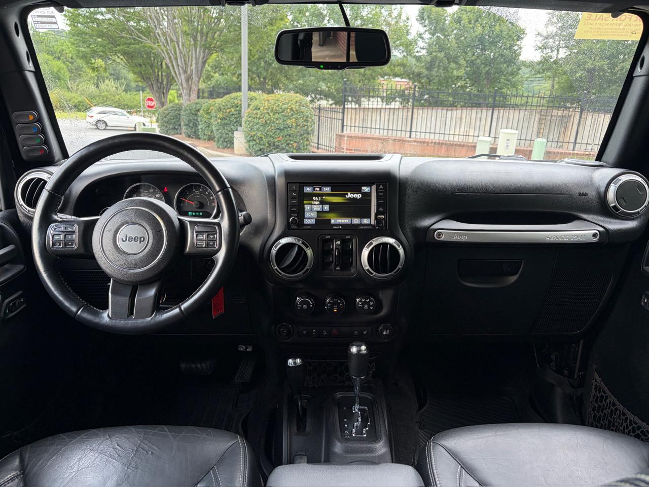 Jeep Wrangler Unlimited Sahara 4WD 2015