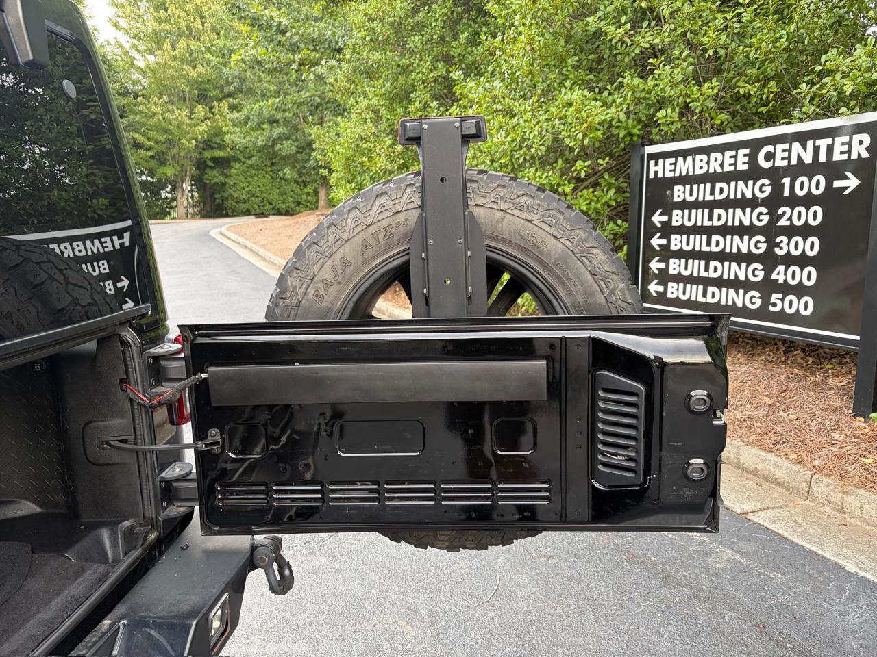 Jeep Wrangler Unlimited Sahara 4WD 2015