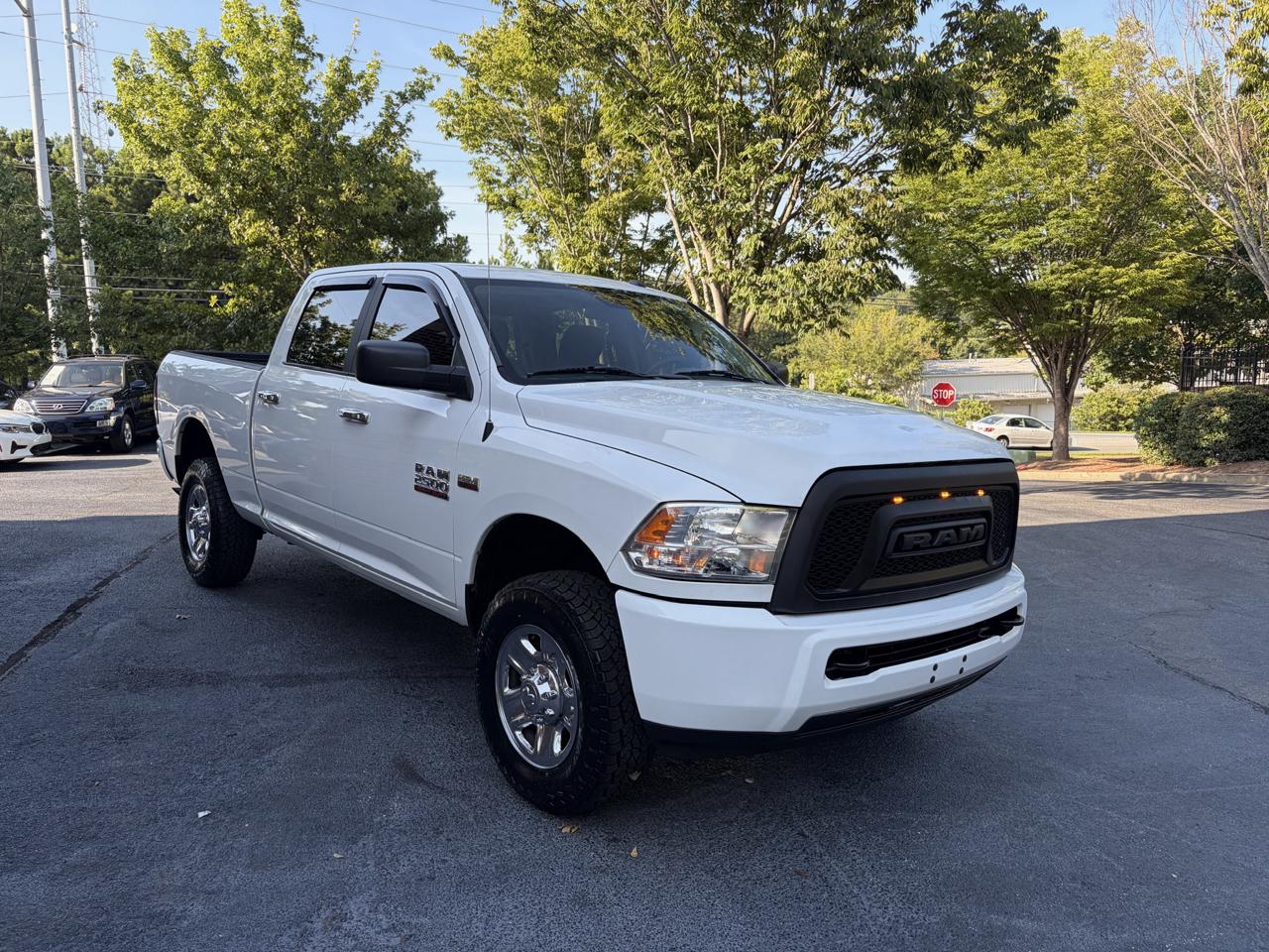 RAM 2500 SLT Crew Cab SWB 4WD 2017