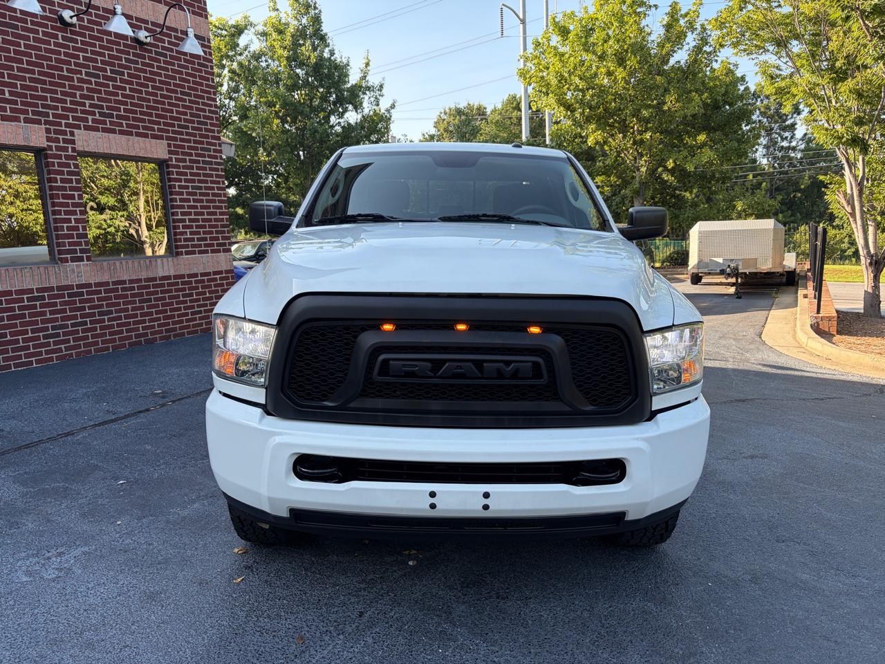 RAM 2500 SLT Crew Cab SWB 4WD 2017