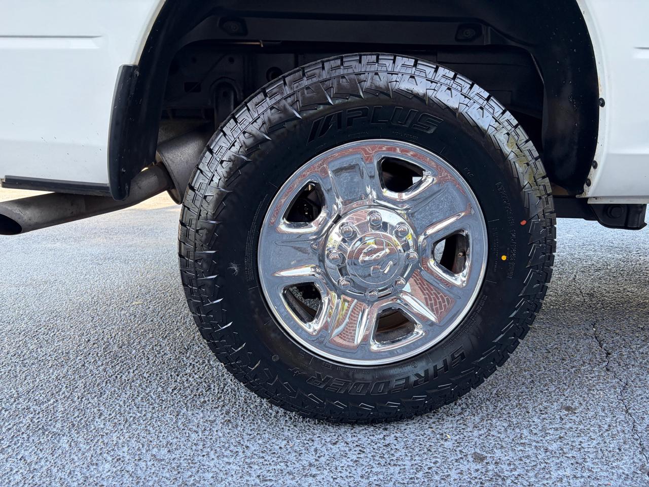 RAM 2500 SLT Crew Cab SWB 4WD 2017