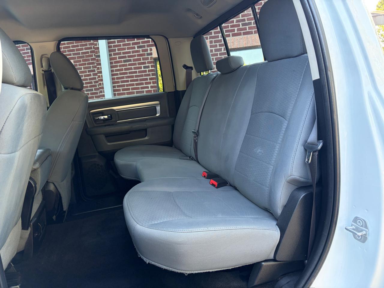 RAM 2500 SLT Crew Cab SWB 4WD 2017
