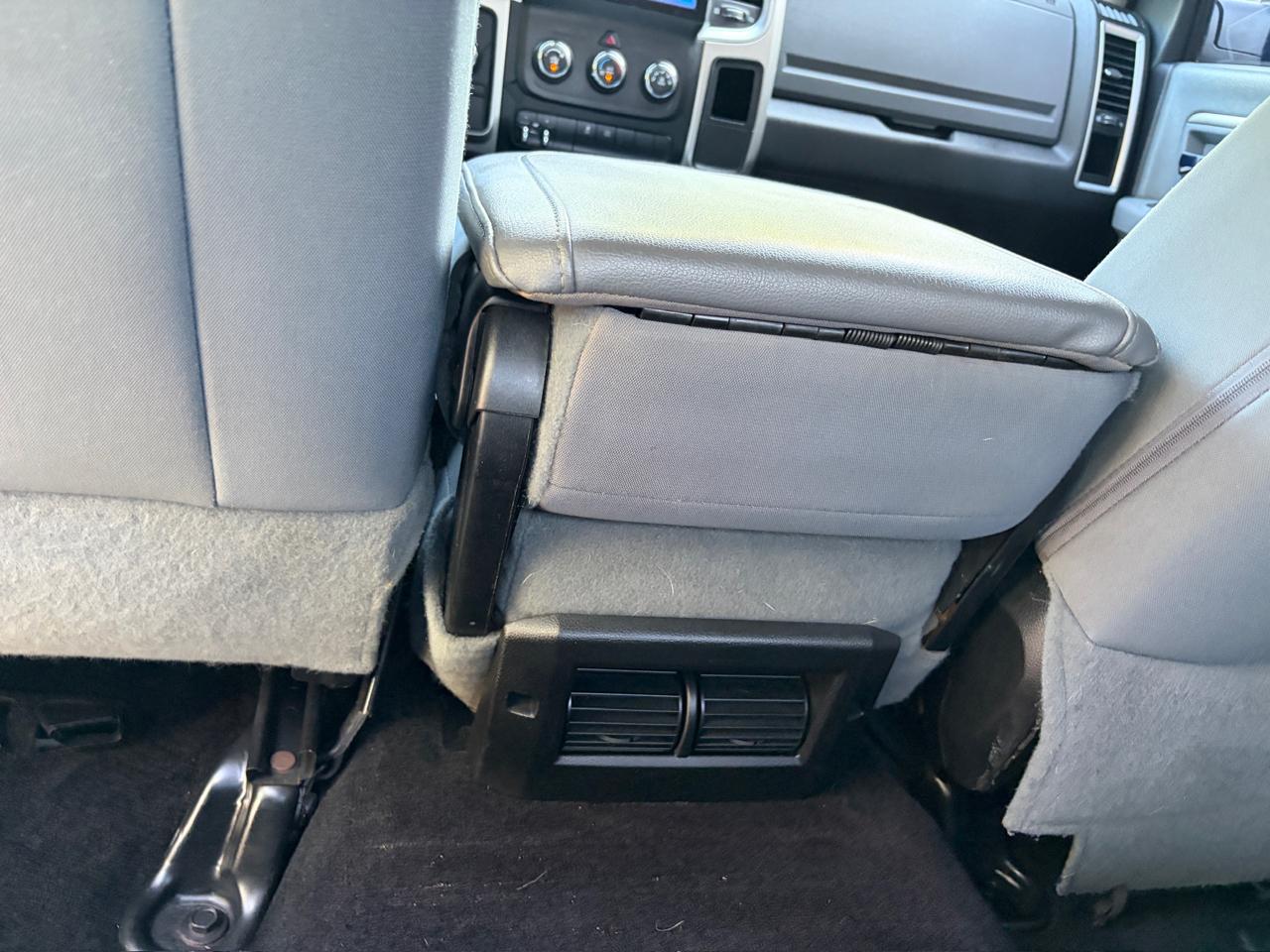 RAM 2500 SLT Crew Cab SWB 4WD 2017