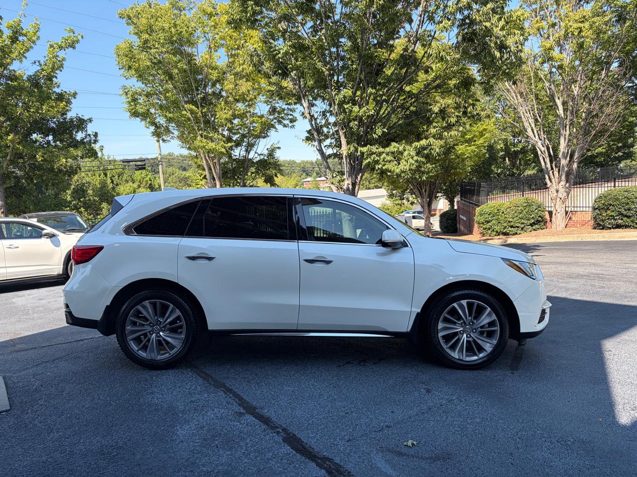 Acura MDX SH-AWD 9-Spd AT w/Tech Package 2017