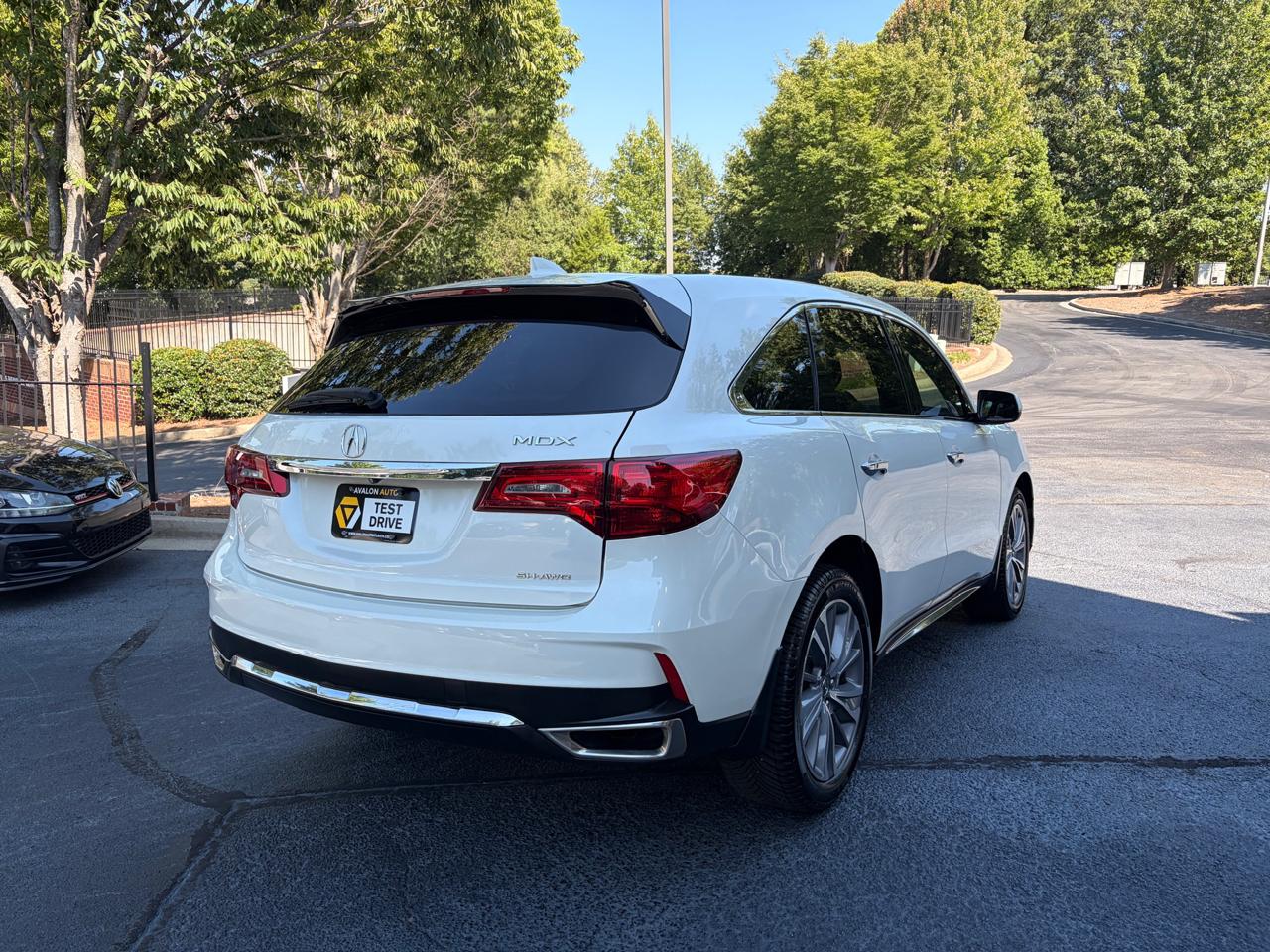 Acura MDX SH-AWD 9-Spd AT w/Tech Package 2017