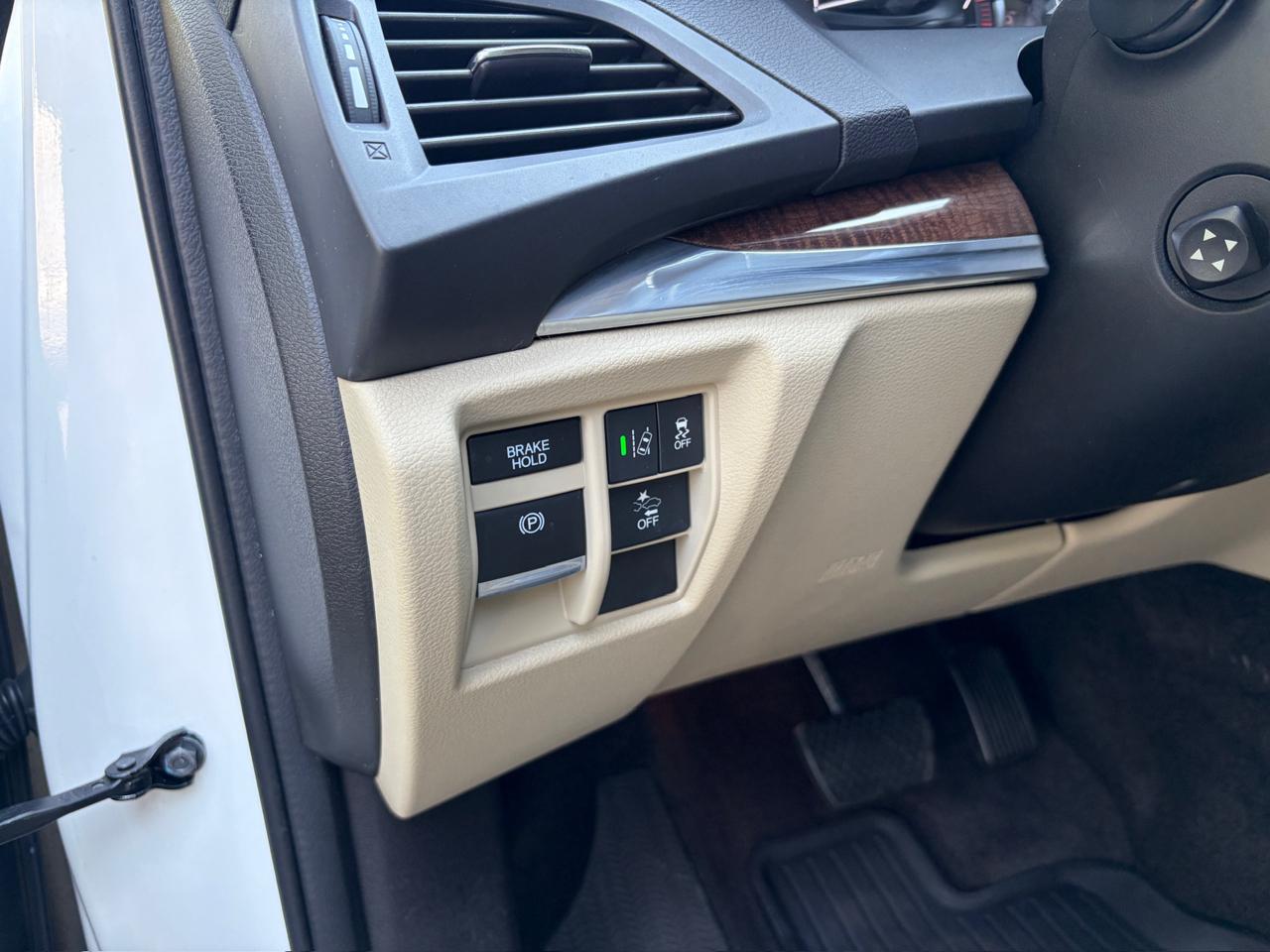 Acura MDX SH-AWD 9-Spd AT w/Tech Package 2017