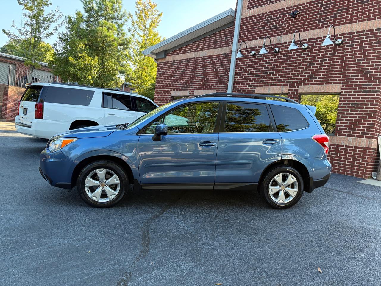 Subaru Forester 2.5i Limited 2015